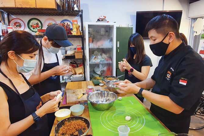 Peranakan Cooking Class in Singapore, near Lavender MRT Station - Should you book the Peranakan cooking class?