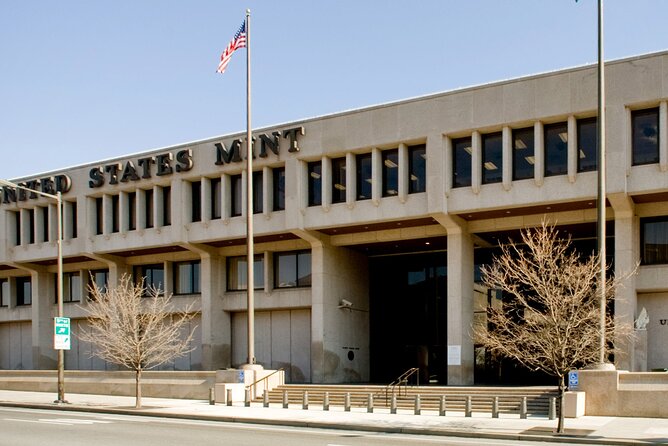 Philadelphia Cherry Blossom 1-Day Tour from New York - Transport, pickup points, and the long return