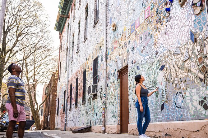 Philadelphia Murals and Street Art Tour with Magic Gardens - Starting at 334 South Street