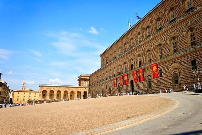 Pitti Palace - Private Tour At Galleria Palatina Incl. Tkts To Boboli Gardens - The Palatine Chapel and the palace’s private side