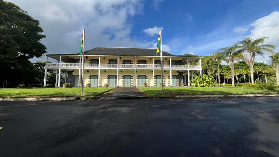 Port Louis Market, Botanical Garden -Northern Mauritius Tour - The private vehicle and guide make the long route workable