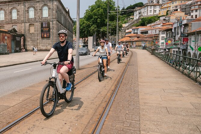 Porto Riverbank E-Bike Tour - Atlantic Coast, Gardens - What the guide adds to the ride