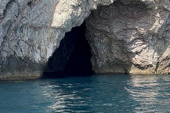 Private boat tour Giardini Naxos Taormina with platter and wine - What the $231.36 Price Means