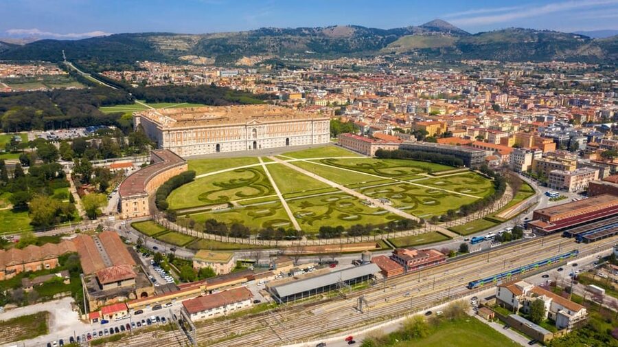 Private Caserta Royal Palace and Gardens Tour inc. Shuttle - The Grand Staircase and the painted dome