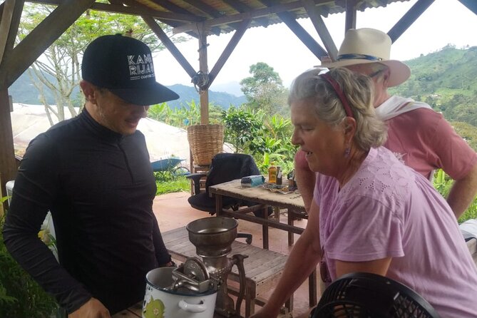 Private Coffee Tour in Jardín Antioquia - Picking, roasting, and grinding your own coffee