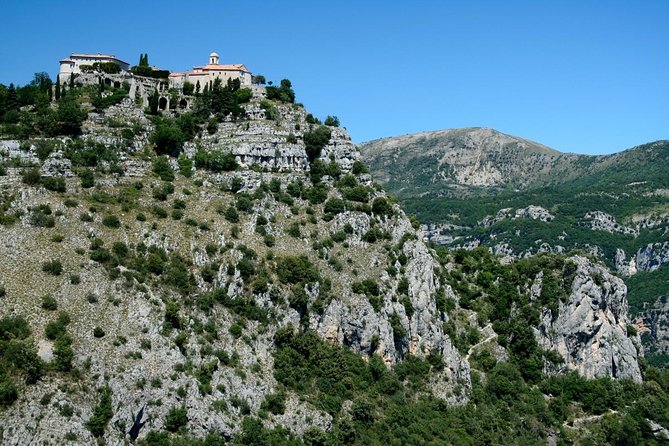 Private French Riviera West Coast, Hilltop villages, and lavender Full-Day Tour - A full Riviera day from Nice
