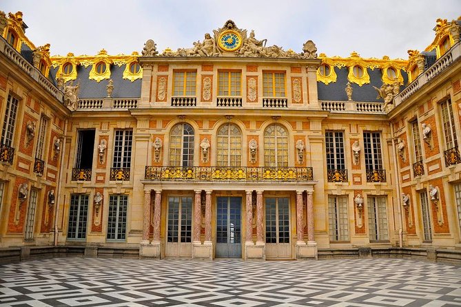 Private Full Day Tour to Versailles and Giverny from Paris with Hotel Pick Up - Leaving Paris in a private vehicle