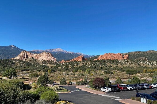 Private Full DayJeep Tour Garden of Gods Pike's Peak from Denver - Lunch with a local Colorado flavor