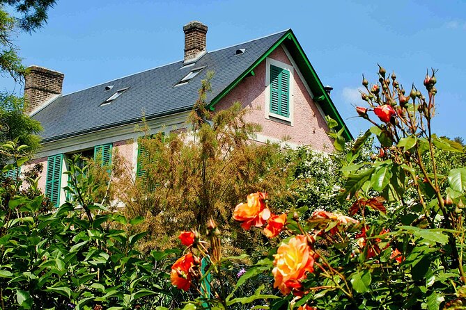 Private Giverny Monet’s House & Gardens Half-Day Tour from Paris - What the $342.45 price buys you