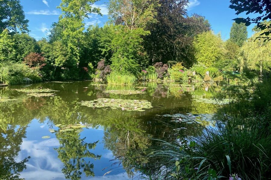 Private Giverny Monet’s House & Gardens Trip from Paris - Lunch without a fixed restaurant