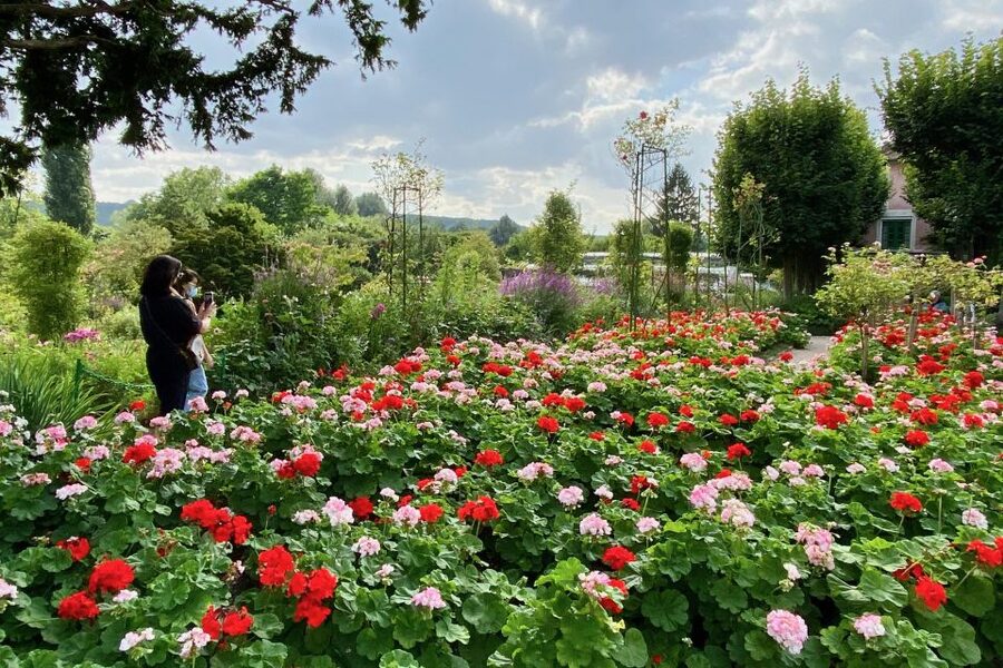Private Giverny Monet’s House & Gardens Trip from Paris - How much time do you really spend on the tour?
