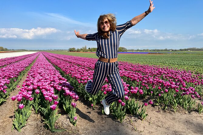 Private Guided Keukenhof Gardens and Zaanse Schans Tour - Clogs and the wooden shoe workshop