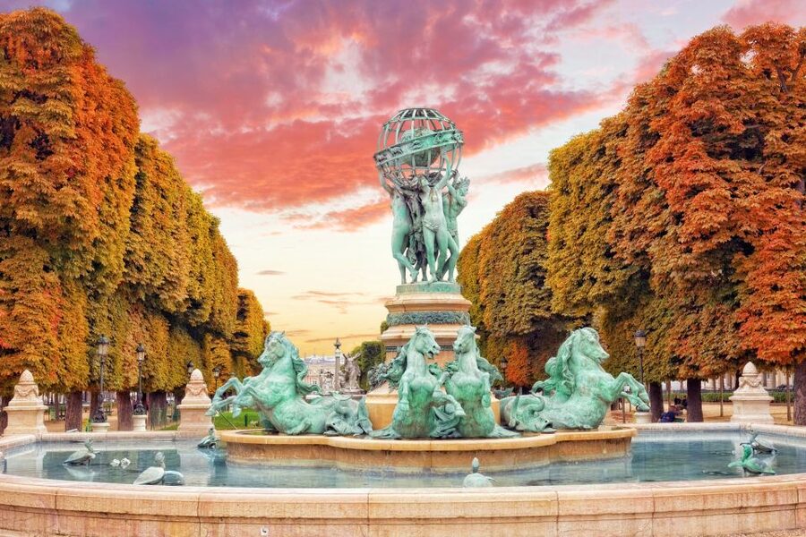 Private Guided Tour of Luxembourg Gardens & Panthéon Tickets - Statues of Rulers, Artists, and Everyday Paris