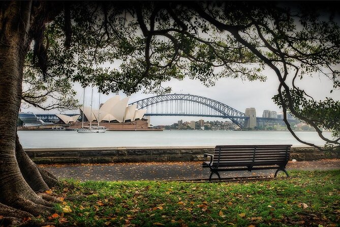 PRIVATE Sydney City Bondi Beach Opera House & Botanic Garden Tour - Seeing the Opera House without an interior tour