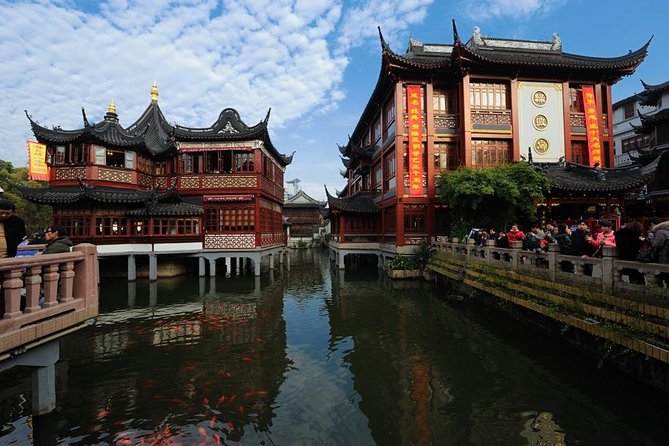Private Tour of Shanghai Museum the Bund Yu Garden and Cruise on Huangpu River - Nanjing Road, People’s Square, and the city center