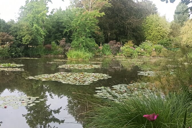 Private tour of the Monet House in Giverny from Paris or Rouen - The flower garden and Monet’s working world