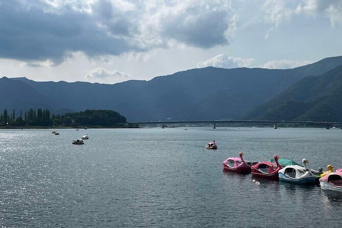 Private tour - Scenic Fuji Escape: Hakone, Peace Park & More - Hakone-machi and the volcanic side of Fuji