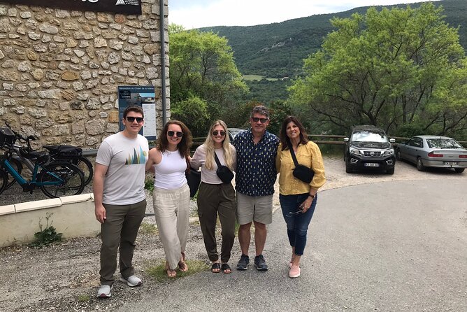Private Tour to Gorges du Verdon and its Lavender Fields - Moustiers-Sainte-Marie and the chapel climb