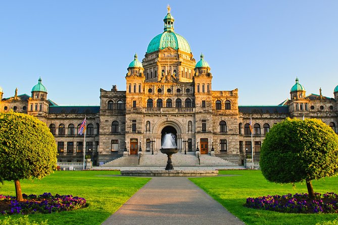Private Tour: Victoria and Butchart Gardens Day Trip - Walking, luggage, and practical limits