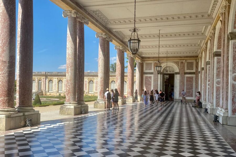 Private Versailles, Gardens, Trianon from Paris by Mercedes - What $347 per person really gets you