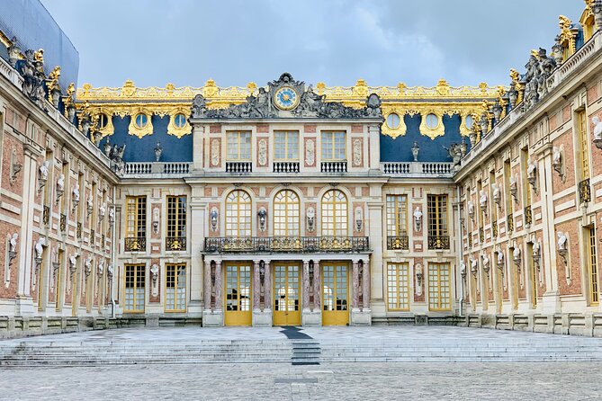 PRIVATE Versailles Palace & Gardens Tour with transfer included - The Hall of Mirrors in 15 minutes