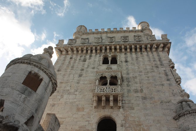 Private Walking Tour in Belém & Visit Tropical Garden - What the private format adds