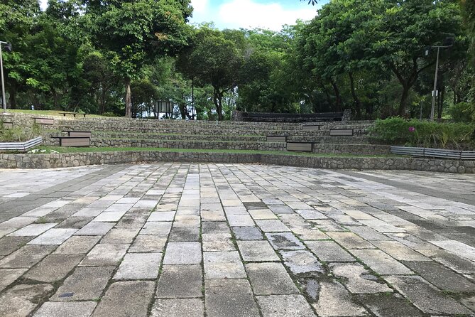 Private Walking Tour of the Shah Alam Lake Gardens with Pick Up and Lunch - Guide Nadim and the language advantage