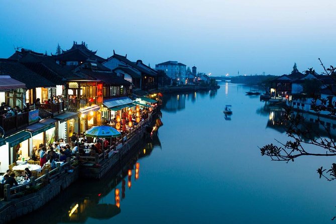 Private Zhujiajiao Ancient Town and Harmony Garden Day Tour with Gondola Ride - Lunch beside the water