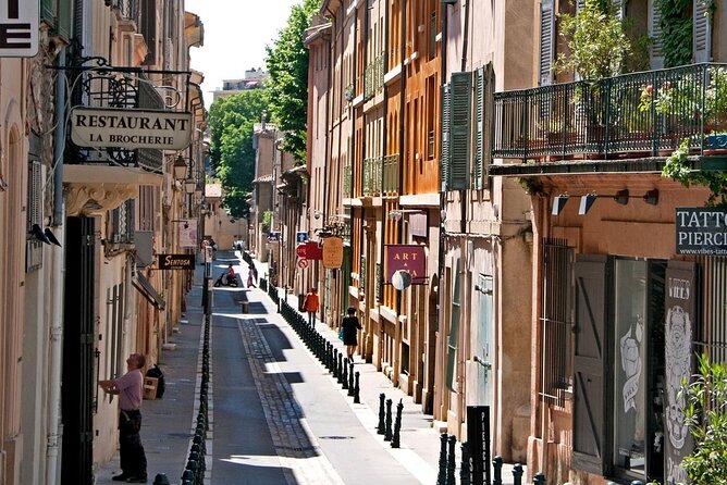 Provence, Vineyards and Lavender Fields Private Day Trip - Three hours in Aix-en-Provence