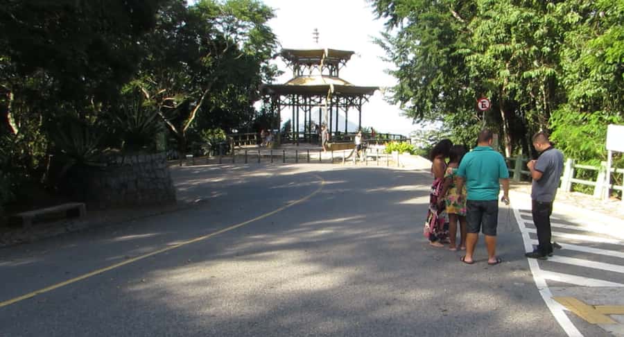 Rio: Botanical Garden, Tijuca Forest, and Parque Lage Tour - What the $104 price covers