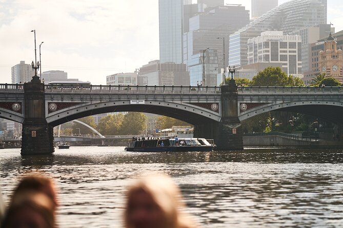River Gardens Melbourne Sightseeing Cruise - A one-hour view of Melbourne from the Yarra