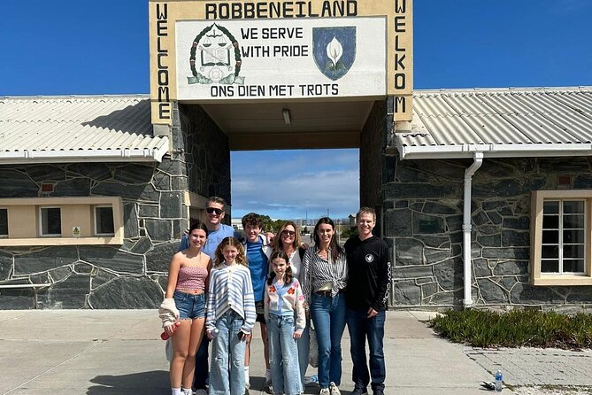 Robben Island, Kirstenbosch Garden, Groot Constantia Private Tour - Robben Island: the day’s most powerful stop
