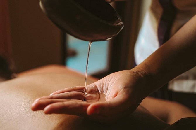 Royal Orchid Spa 90 Minutes Relaxing Massage. - The Balinese massage and natural oil treatment