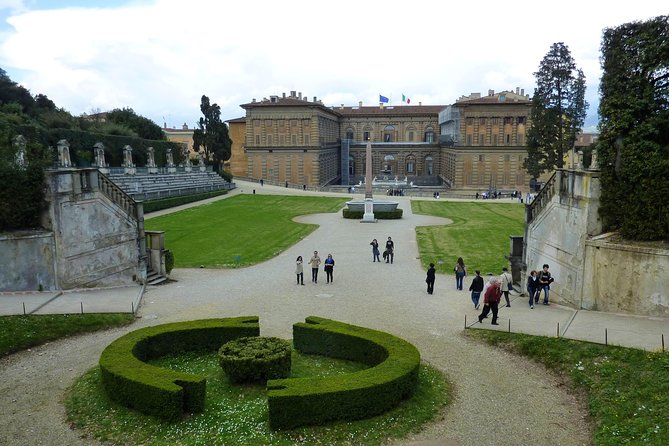 Royal Paths of Florence: Explore the Boboli Gardens - The radio headset matters more than it sounds