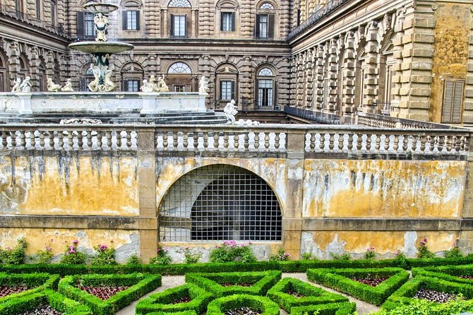 Royal Paths of Florence: Explore the Boboli Gardens - Timing, weather, and strict meeting rules