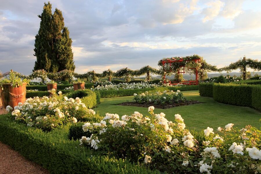 Salignac-Eyvigues: Gardens of Eyrignac Manor Entry Ticket - Why Eyrignac’s topiaries are worth the trip