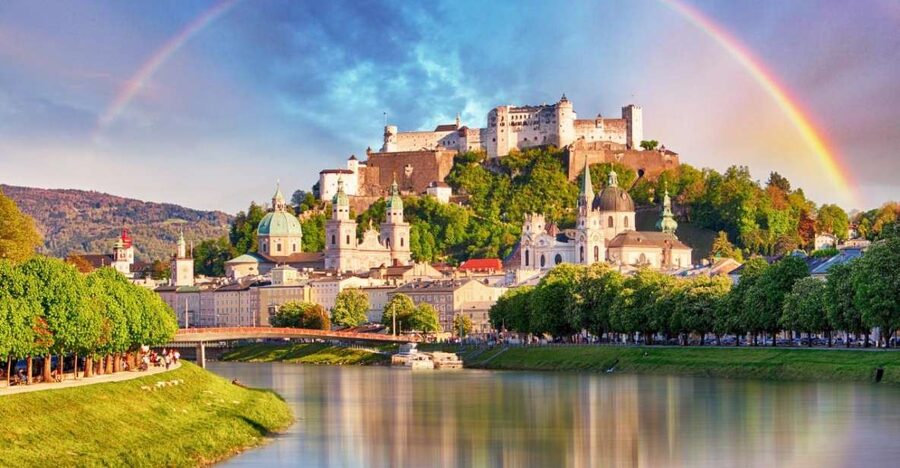 Salzburg: Old Town, Mozart, & Mirabell Gardens Walking Tour - Why this two-hour Salzburg walk works