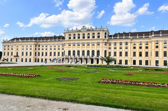 Schönbrunn Palace and Garden Tour - The guide can make the difference