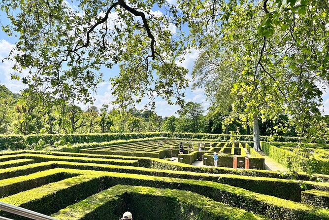 Schönbrunn Palace and Garden Tour - The Schönbrunn Gardens and the walk to the Gloriette