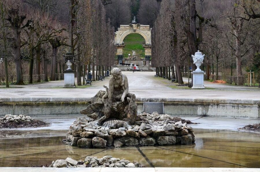 Schönbrunn Palace & Gardens Tour - The Jewish Quarter material needs clarification