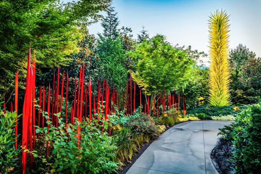 Seattle: Chihuly Garden and Glass Entry Ticket - Pairing Chihuly With the Space Needle