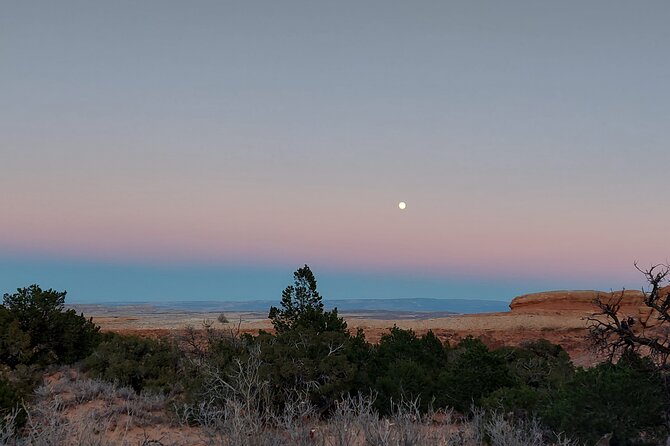 Secluded Arches Sunset Experience Best Of Devils Garden Fun Hike - Devils Garden and the three-arch hike
