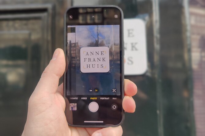 Self Guided City Tour in Amsterdam - Amsterdam Tulip - A city walk turned into a trivia game