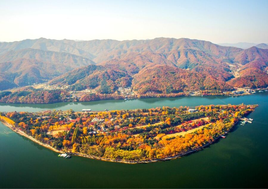 Seoul: Nami and Petite France Tour with Optional K-Garden - The ferry crossing and your first look at Namiseom