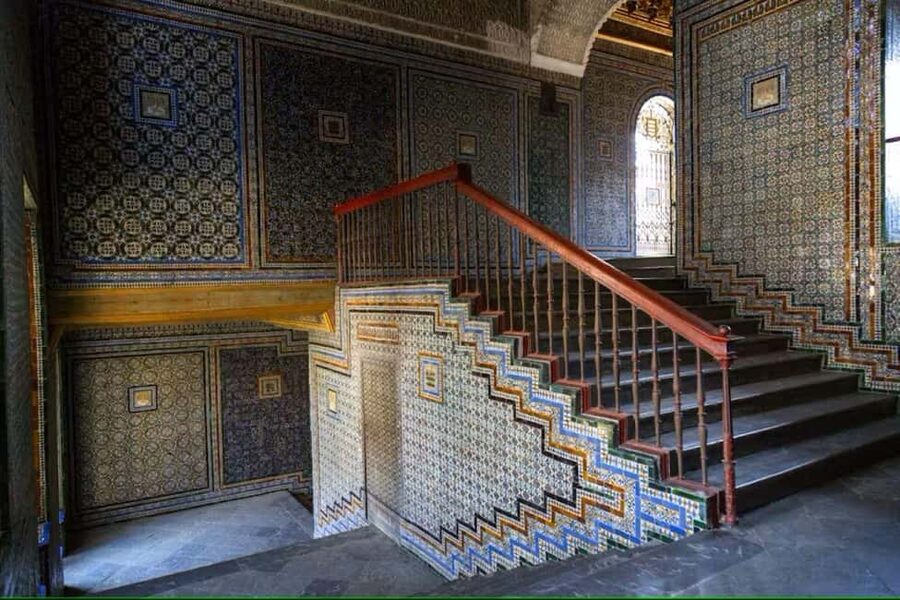 Seville: Guided Tour of Noble Houses and Grand Gardens - Practical tips for a smoother visit