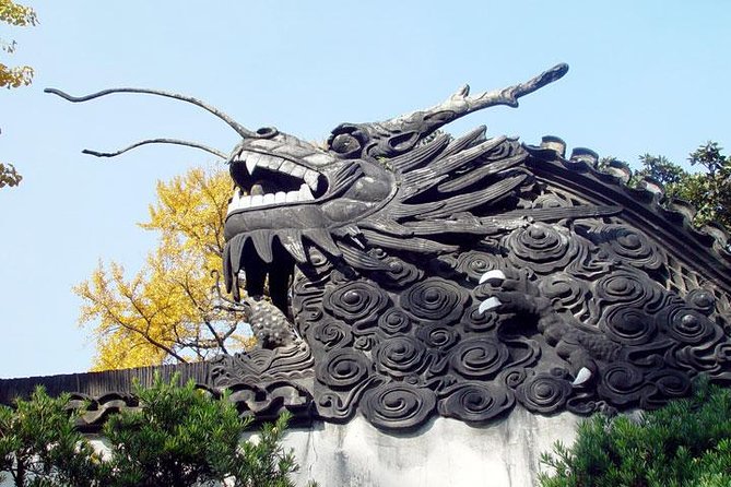 Shanghai Day Tour to Zhujiajiao Water Town, Yu Garden, Bazaar, Bund - Timing, walking, and practical preparation