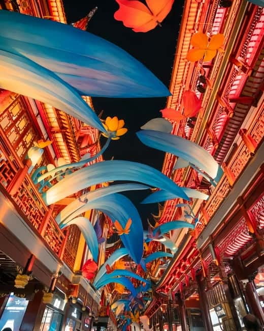 Shanghai: Jing'an Temple, Yu Garden, and Bazaar Private Tour - Who will enjoy this half-day tour
