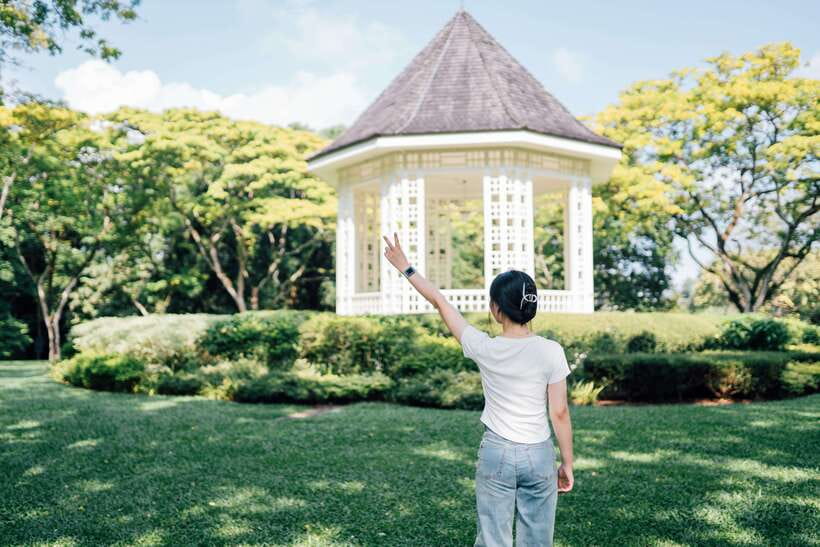 Singapore: Botanical Gardens Entry & Photography Session - Who will enjoy this most?