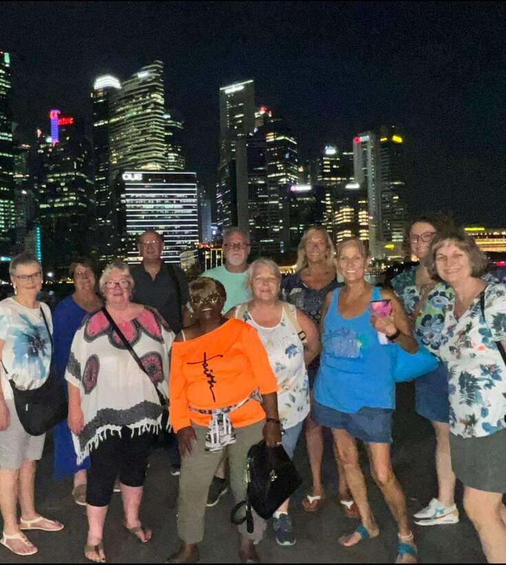 Singapore Night Wonders : Cruise, Garden Rhapsody & Spectra - Clarke Quay and the river from a different angle