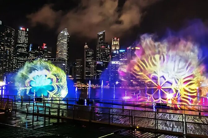 Singapore River Cruise, Night Garden Rhapsody & Spectra by CYT - Merlion Park at golden hour